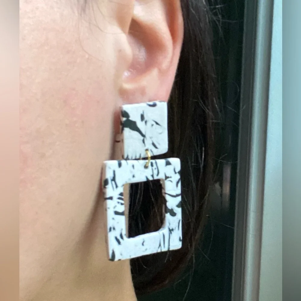 Black & White Marbled Statement Earrings Lightweight Modern Drop Earrings - Picture 2 of 4